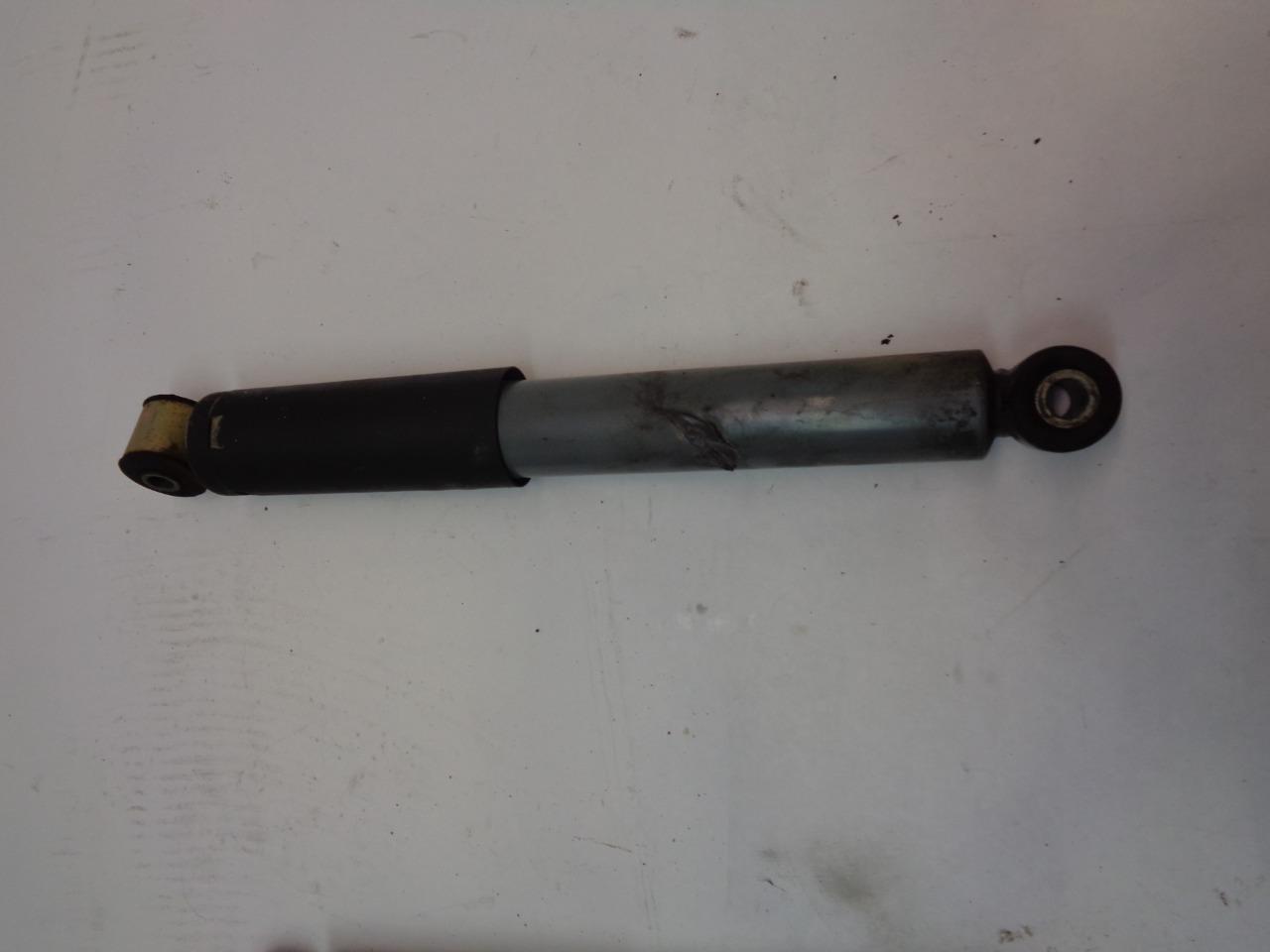 Porsche 968 Shock Absorber PAIR USED GENUINE 951 333 032 03 R23T8