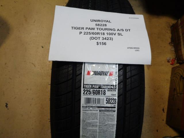UNIROYAL TIGER PAW TOURING A/S DT P 225 60 18 100V SL TIRE 58228 CQ1