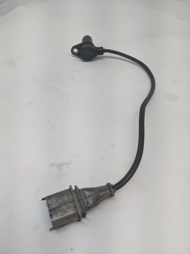 PORSCHE 986/987 BOXSTER CRANKSHAFT PULSE SENSOR 0261210204 USED 996BGL2T2