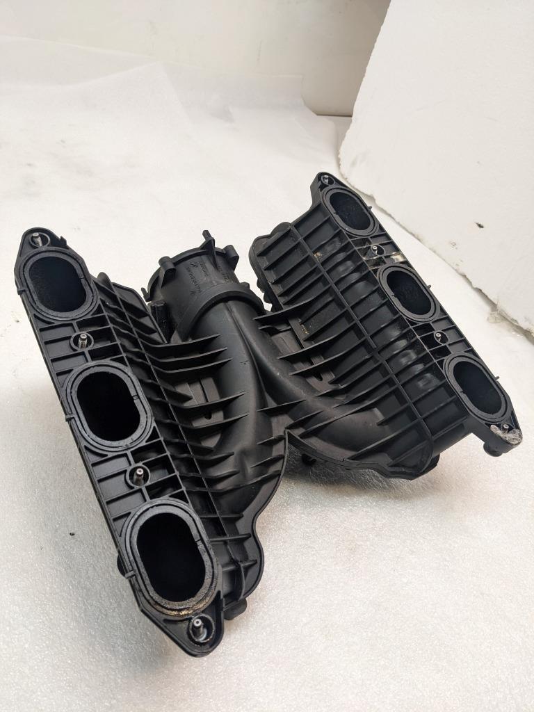2011-2018 PORSCHE CAYENNE INTAKE MANIFOLD 94611001664 USED R24