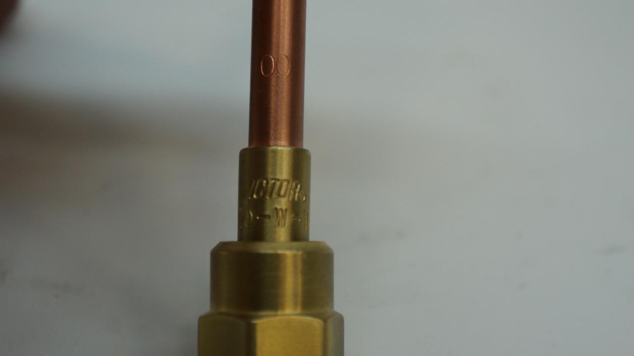 NEW VICTOR WELDING NOZZLE 00-W-1 0324-0069 R22T9