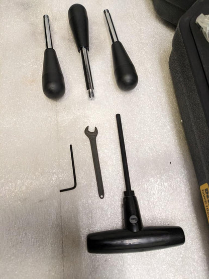 DEWALT DWE1622K MAGNETIC DRILL PRESS VAR SPEED 300-450RPM ELECTRO 120VAC NEW R31