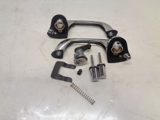 USED SCOTT DRAKE EXTERIOR DOOR HANDLES FOR 1968 FORD MUSTANG C7ZZ-6522404 R18T1