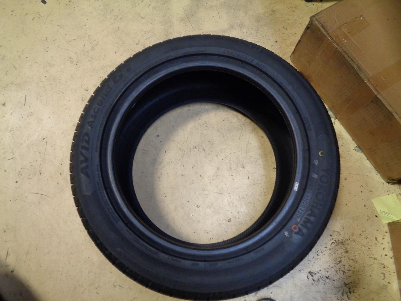 YOKOHAMA AVID ASCEND GT 235 50 17 96V SL ALL SEASON TIRE 32727 CQ1