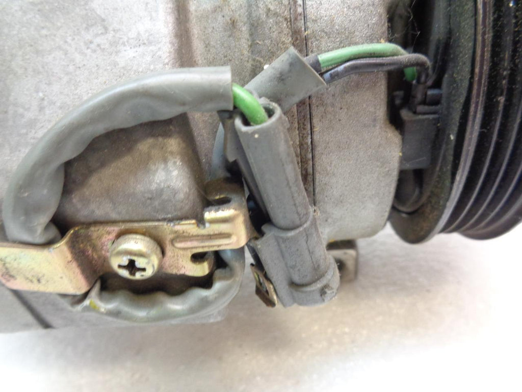 NEW ACDELCO 15-21127 AC COMPRESSOR FITS 00-02 CADILLAC, CHEVY, GMC (VARIOUS) R3