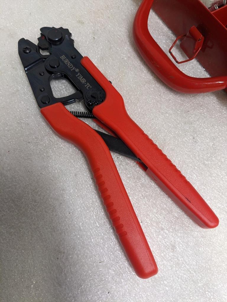 BURNDY Y1MRKIT CRIMPER AND CONNECTOR KIT YS, YSV 4.5 TON FOR WIRE/CABLE NEW R27