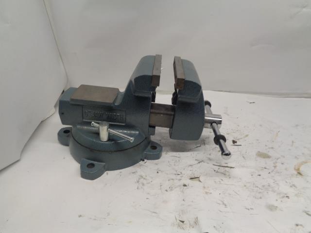 WILTON MECHANICS VISE 6" JAW WITH SWIVEL BASE NEW R5