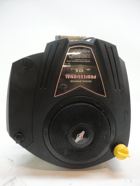 NEW BRIGGS & STRATTON 17.5HP VERTICAL ENGINE W/ ELECTRIC STARTER 500cc 31L777