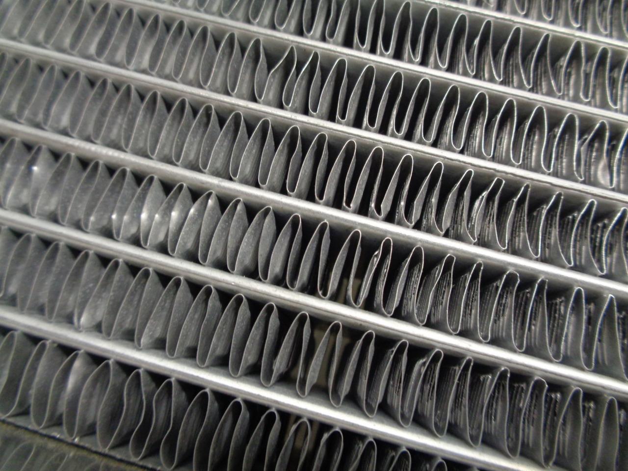 NEW GPI HIGH PERFORMANCE RACING ALUMINUM RADIATOR G-36638281 R12TD