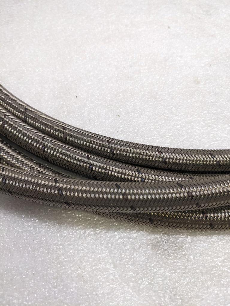 UNBRANDED BRAIDED METALLIC 25' HOSE 1/2" ID 5/8" OD TEFLON LINED NEW R3