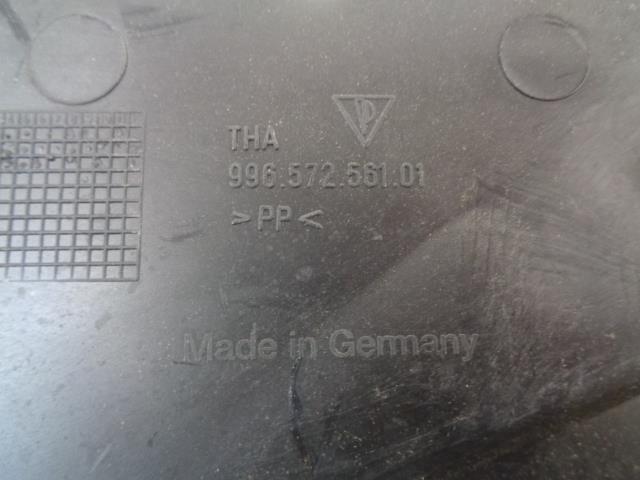 Porsche 911 (996) Front Left Grille Cowl Panel Cover OEM 996 572 561 01 R25T2