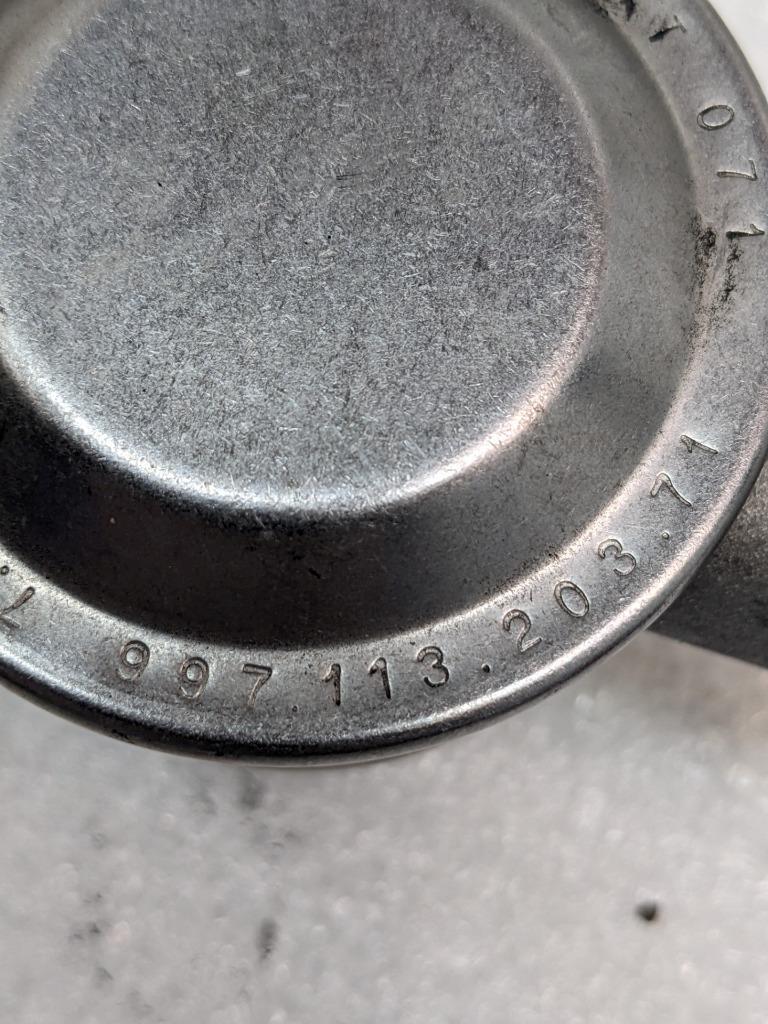 15-18 PORSCHE MACAN EGR SECONDARY AIR PUMP VALVE 99711320371 USED R21SPB