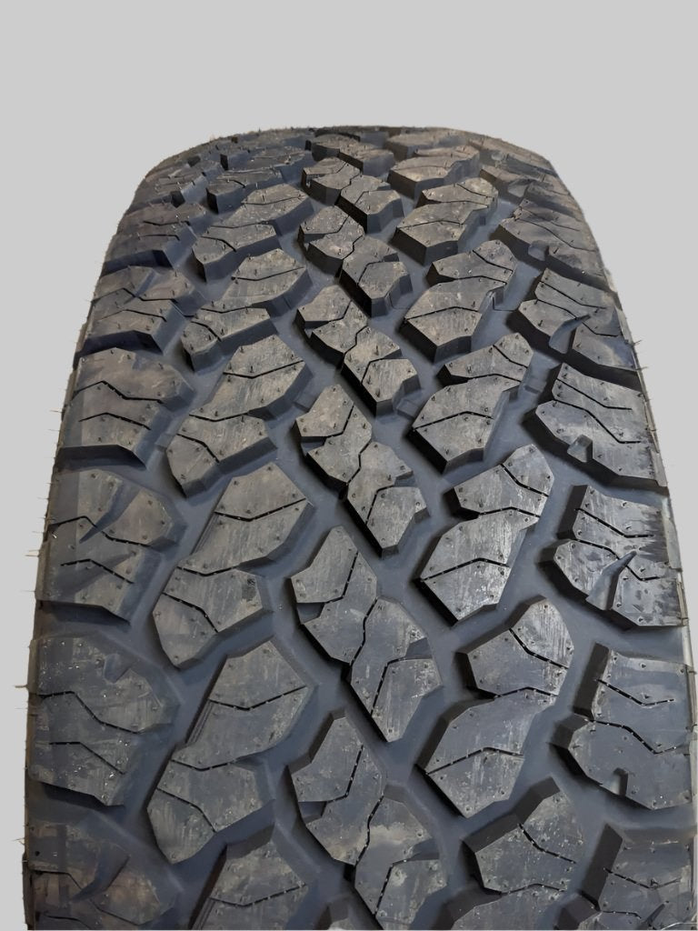 LANCASTER LS-37 AT BSW P 285 65 17 116S SL TIRE HLFB6PC CQ3