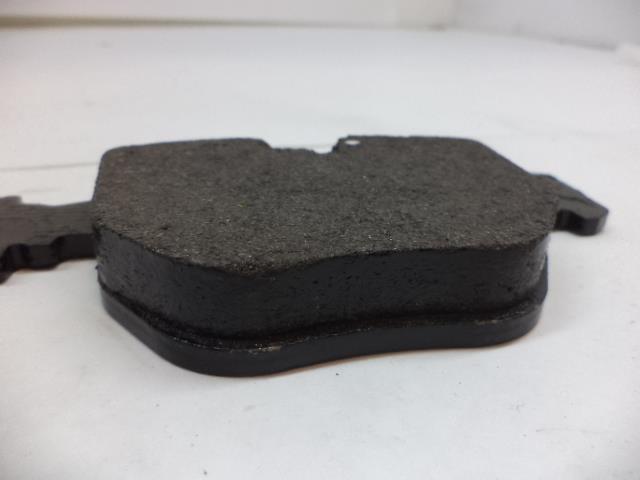BRAND NEW MINTEX MDB2280 FRONT BRAKE PADS R5
