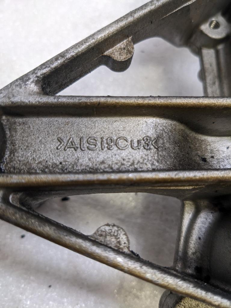 PORSCHE BOXSTER 987 2005-2008 3.2 OIL PUMP COVER 9971071124R USED R20