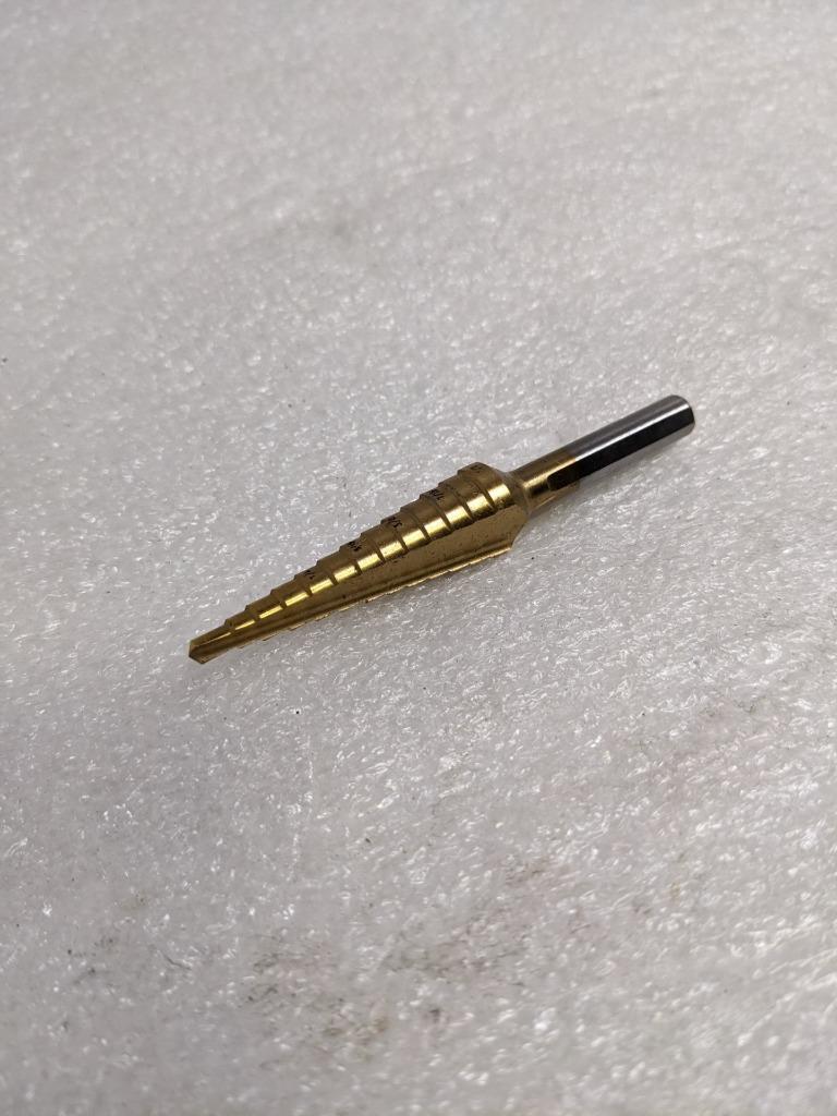 BOSCH 2610918959 TITANIUM STEP DRILL BIT 1/8"-1/2" DIA. 3" OAL NEW R22T5