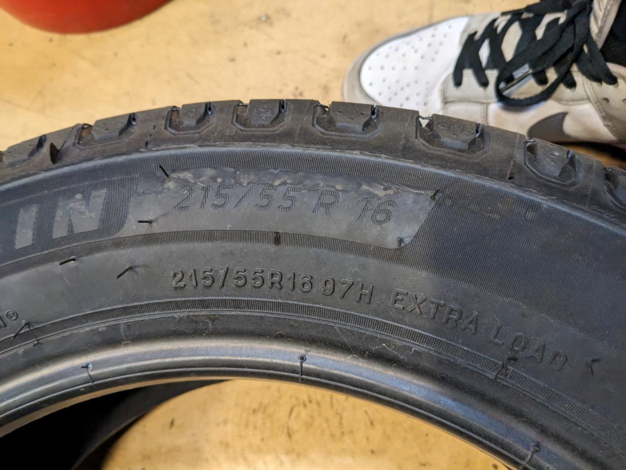 MICHELIN X TOUR A/S 2 P 215 55 16 97H SL TIRE 11760 CQ2