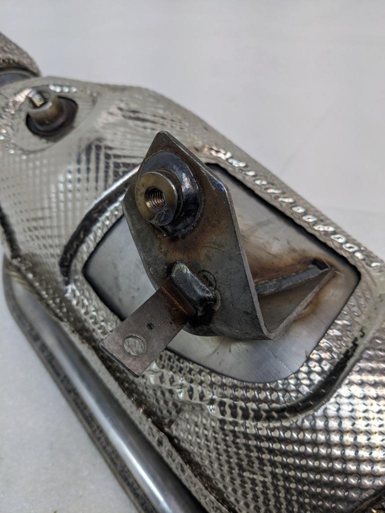 GENUINE MOPAR CATALYTIC CONVERTER FOR RAM 1500 20-24 T4D8E272314828 R14