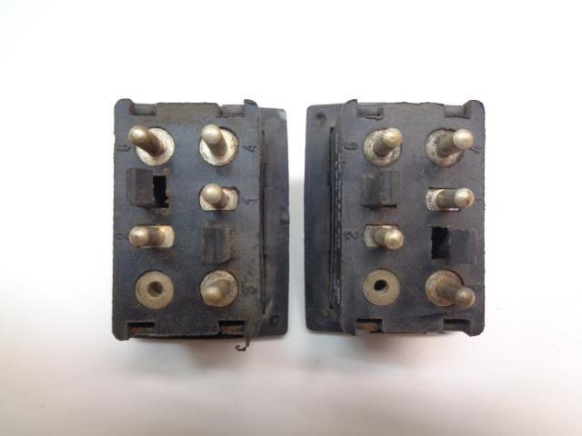 PAIR OF PORSCHE 96461362102 POWER WINDOW SWITCHES LEFT OR RIGHT FOR 911 USED R20
