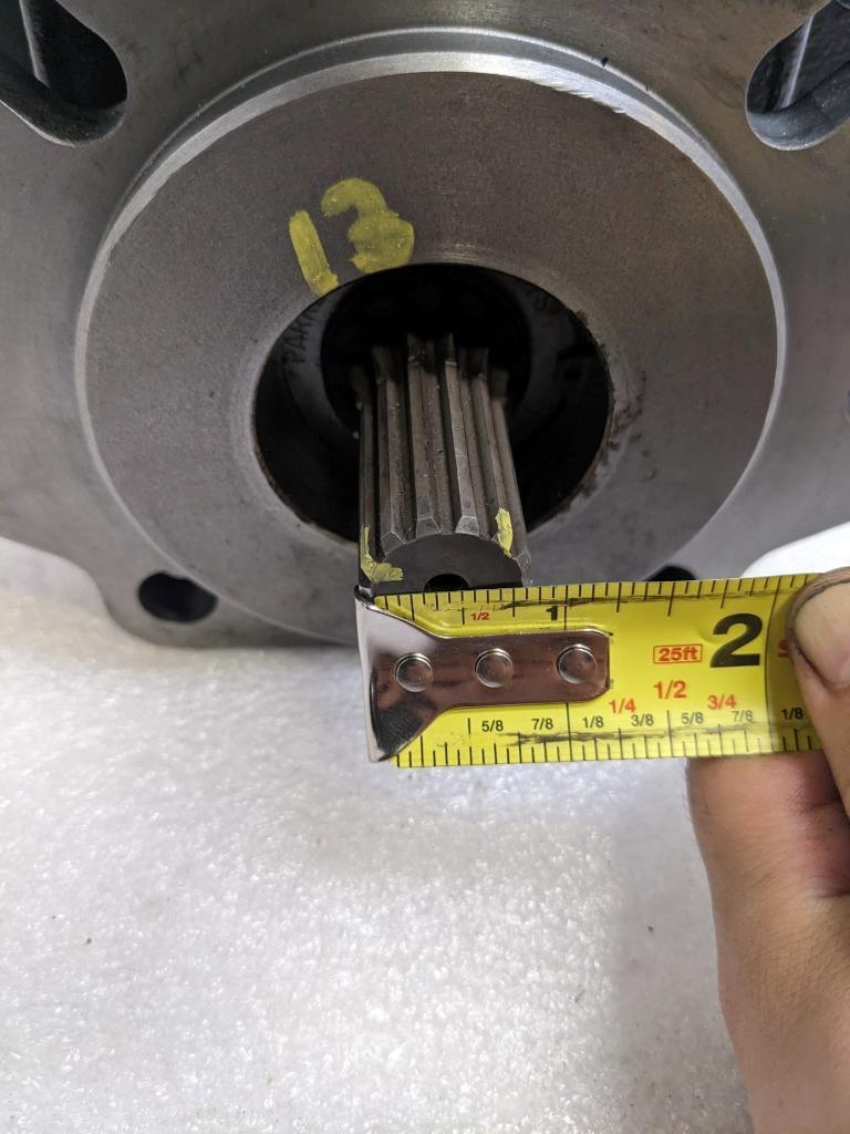 PARKER 3139610658 PG051 SERIES HYDRAULIC GEAR PUMP CAST IRON NEW R11