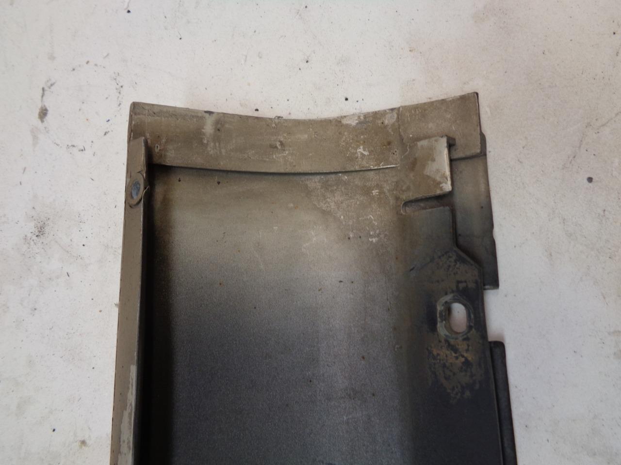 Porsche 928 1988 Rocker Panel 928 559 085 02 DRIVER GOLD USED GENUINE R23