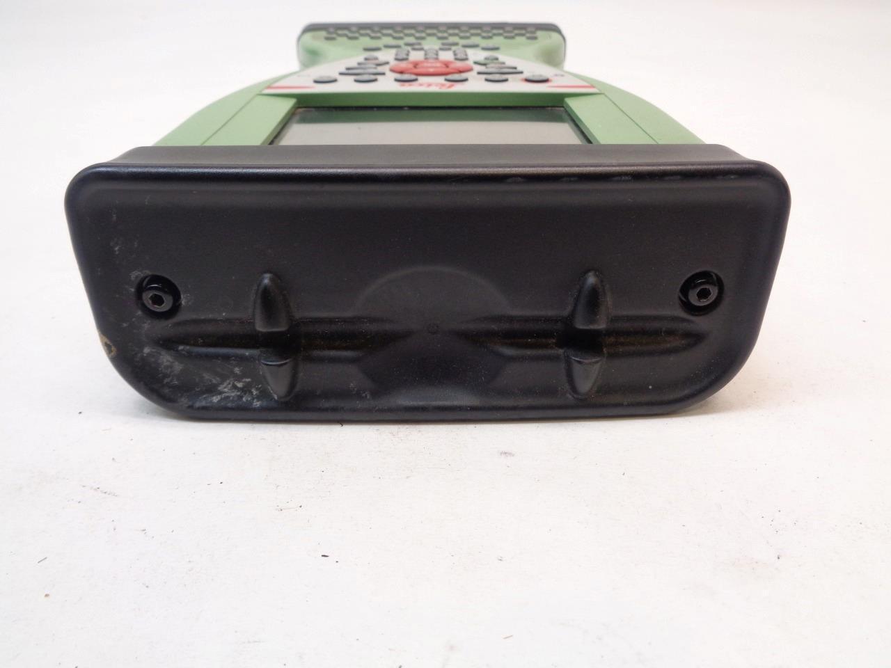LEICA CS15 GPS DATA COLLECTOR CONTROLLER & CLAMP NO BATTERY R32T2