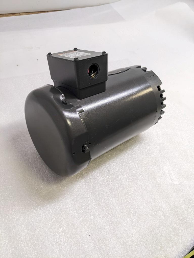BALDOR ELECTRIC VM3158T MOTOR 3HP 3450RPM 208-230/460VAC 3PH 60HZ NEW R8