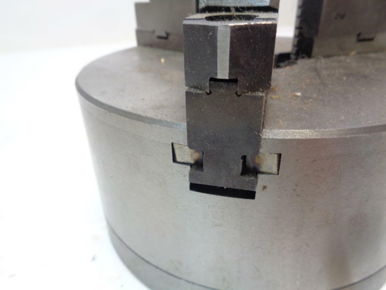 NEW TOS 8" 200/3 THREE JAW LATHE CHUCK NEW SELF CENTERING R30