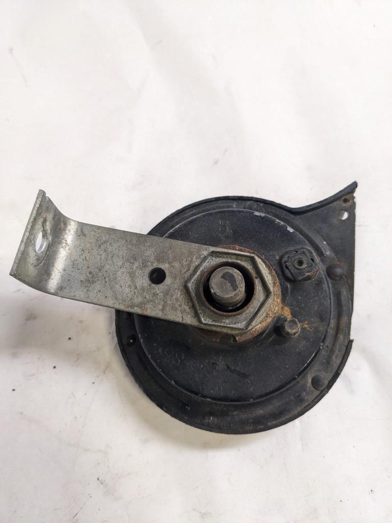 SPARTON LOW PITCH TONE ANTI-THEFT ALARM SIREN A25 USED R21T2