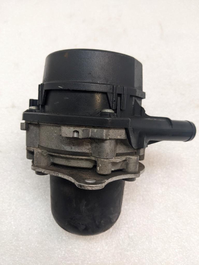 PORSCHE PANAMERA 970 SECONDARY AIR PUMP 95B131337 USED R20