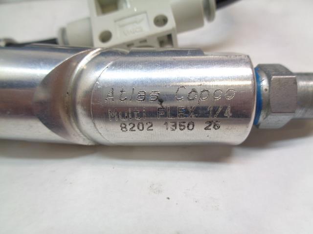 GWS TOOL GROUP CUSTOM TOOL AIR COMPRESSOR AND HOLE MAKING KIT NEW R30