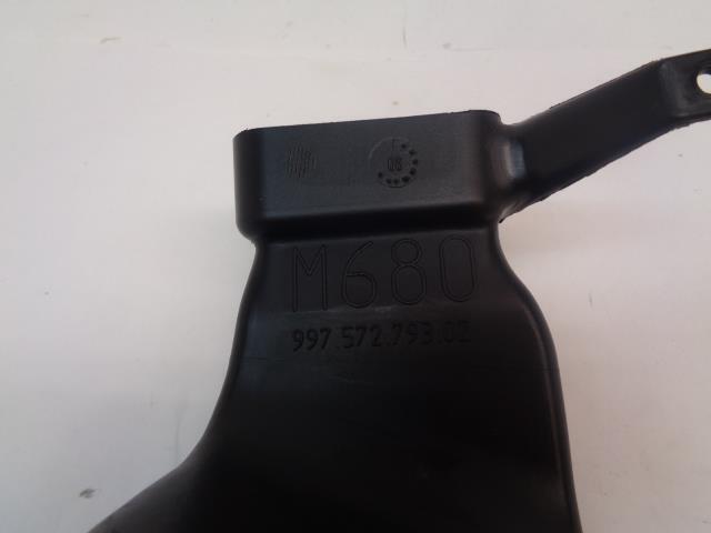 PORSCHE CAYMAN 987 06-12 UNDERDASH FOOTWELL AIR DUCT 997 572 793 02 R25T7