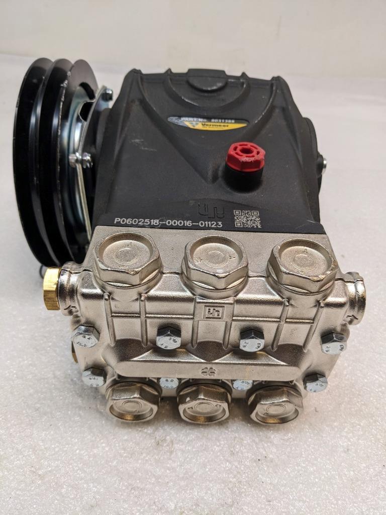 VERMEER/MCLAUGHLIN 8031388 WATER PUMP T2021L AND CLUTCH 5.6 NEW #2 K2
