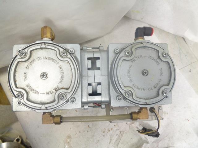 GAST ROCKING PISTON AIR COMPRESSOR 965513 NEW J1