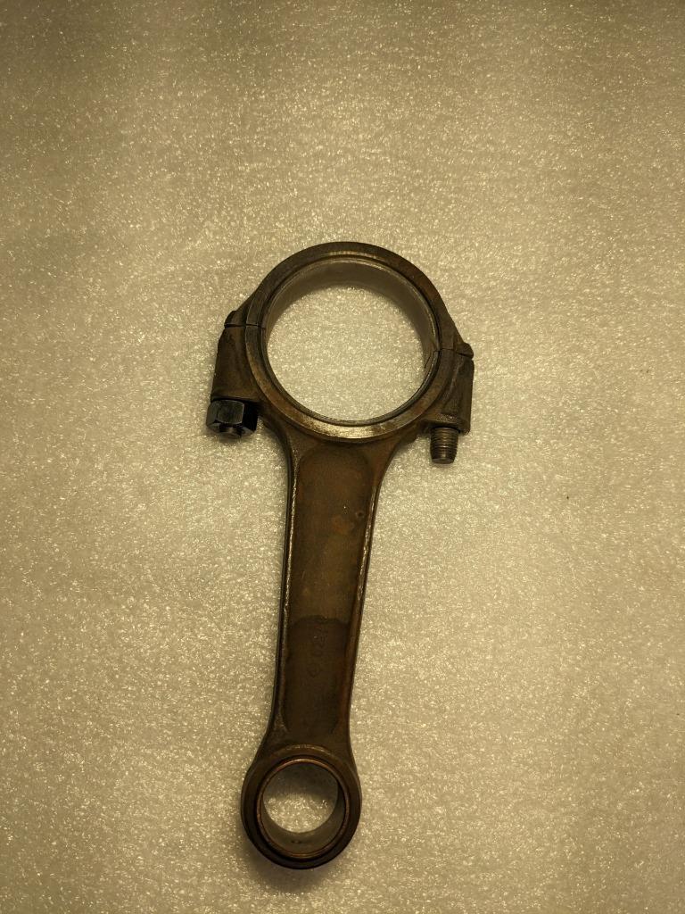 PORSCHE 356 CONNECTING ROD #2 50203105 62/8 USED R24