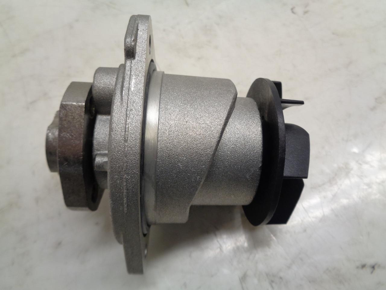 NEW LASO WATER PUMP FOR VOLKSWAGEN/AUDI 022 121 011 9520 0143 R12TB