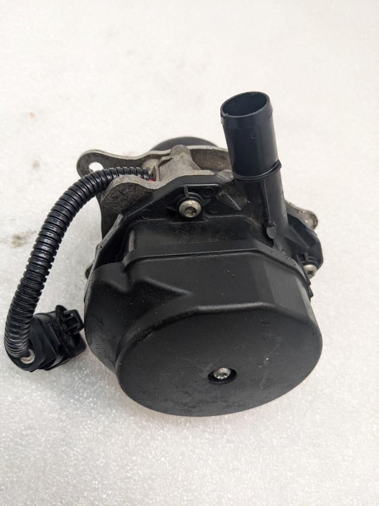 PORSCHE PANAMERA 970 SECONDARY AIR PUMP 95B131337 USED R20