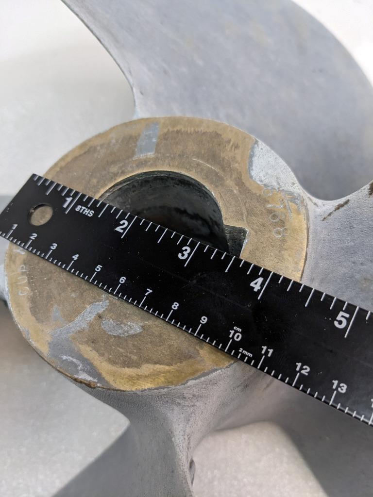 BRASS 28X28X8X16X11 SINGLE 4-WAY BOAT PROPELLER 6768 #2 NEW B2