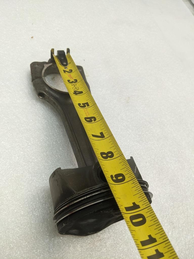 PORSCHE CAYENNE PISTON CONNECTING ROD #2 (CRACKED) 9461191R USED R24
