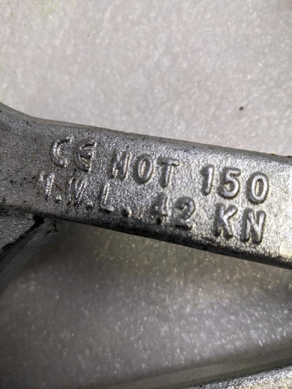 TESMEC SELF-GRIPPING CLAMP 21004060 USED I1