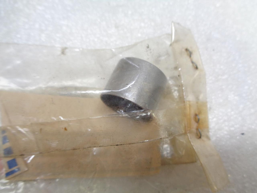 NEW YAMAHA LIFTER VALVE 3LN-12153-10 R16