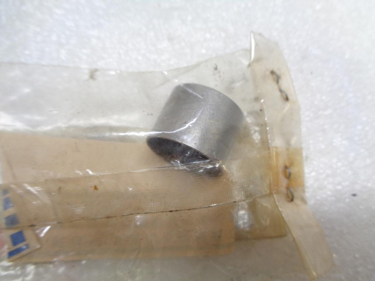 NEW YAMAHA LIFTER VALVE 3LN-12153-10 R16