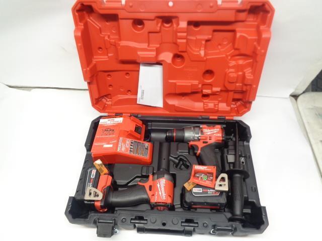 MILWAUKEE M18 FUEL 2-TOOL KIT 1/2" HAMMER DRILL & 1/4" HEX IMPACT DRIVER BSR35