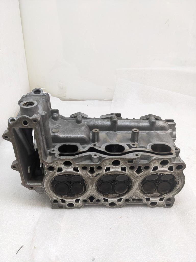 PORSCHE 911/996 CYLINDER HEAD ASSEMBLY W COVER 9961041391R #3 SR:0084  996GL2