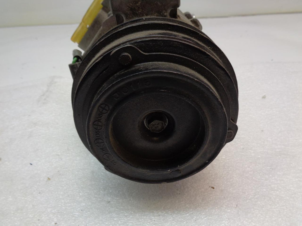 NEW ACDELCO 15-21127 AC COMPRESSOR FITS 00-02 CADILLAC, CHEVY, GMC (VARIOUS) R3