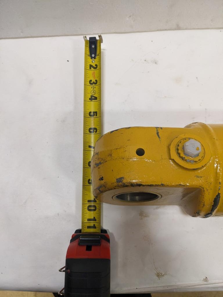 UNBRANDED STABILIZER HYDRAULIC CYLINDER FOR CATJOHN DEERE BACKHOE AN212649 BSIG1