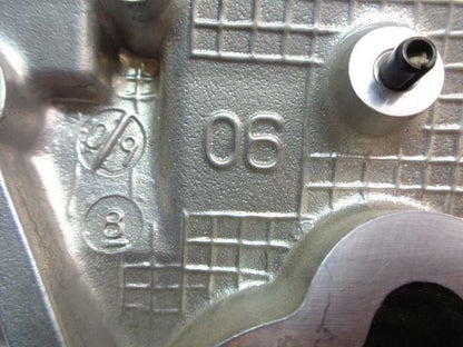 NEW GENUINE SUBARU FORESTER EJ2 LEFT BARE CYLINDER HEAD TWIN CAM R8