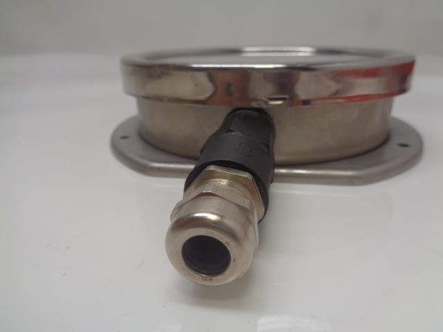 1 USED UNIDENTIFIED M3 FLOW GAUGE / PRESSURE TRANSDUCER R14