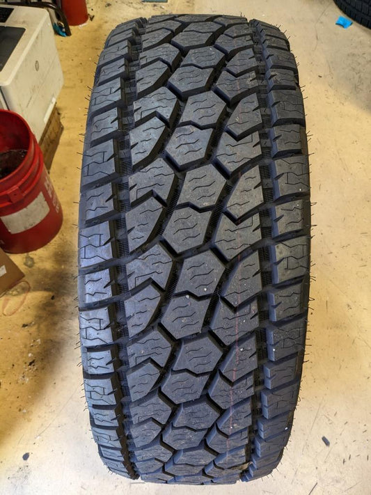 RADAR RENEGADE A/T 5 BSW LT 35 12.5 17 121R LRE 10PLY TIRE RZD0117 CQ3