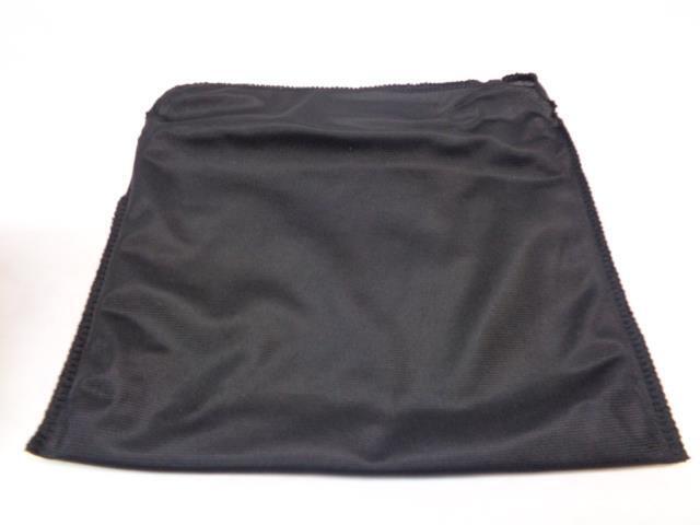 NEW AUDIOVOX 7 IN. WIDESCREEN PORTABLE DVD PLAYER BLACK DFL710 R17